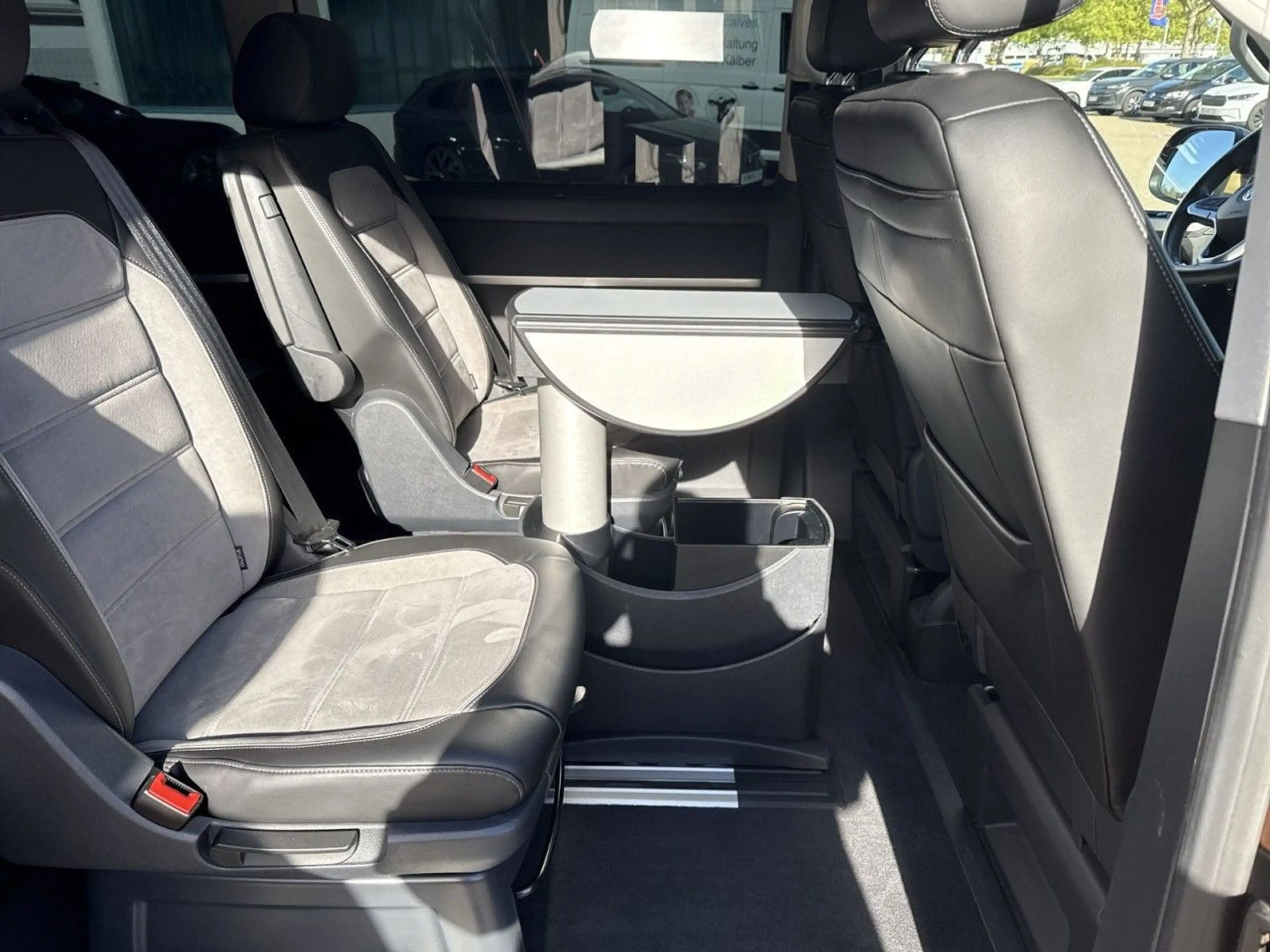 Volkswagen T6.1 Multivan Comfortline Cruise , 2.0 TDI DSG L — photo 12