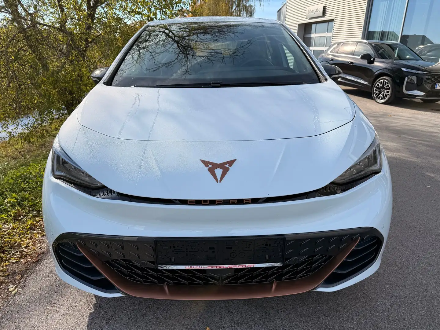 CUPRA Born 58/62 150kW/204PS Weiß - 1