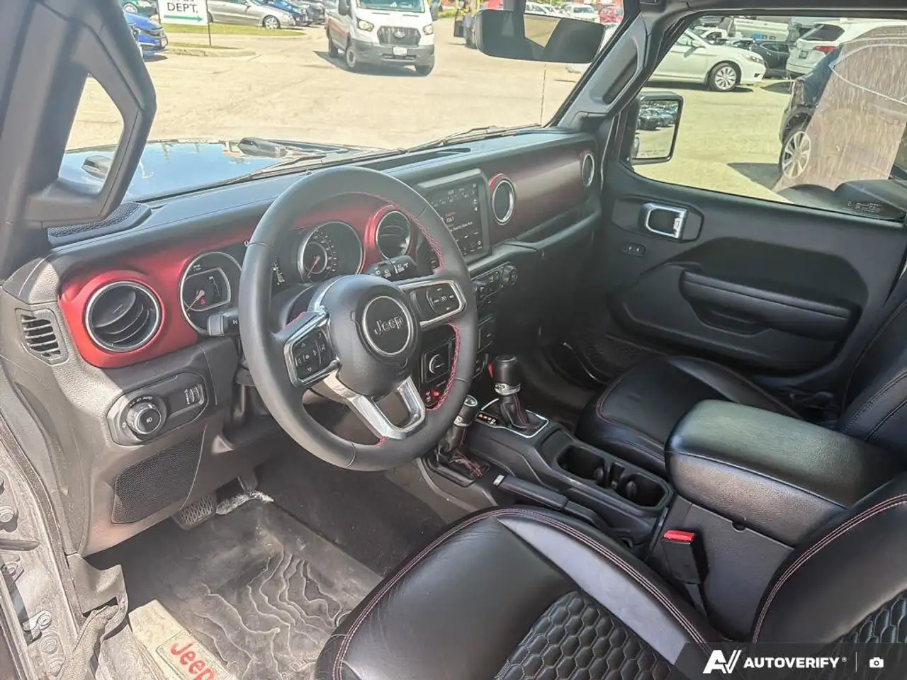 Jeep Wrangler photo Jeep Wrangler