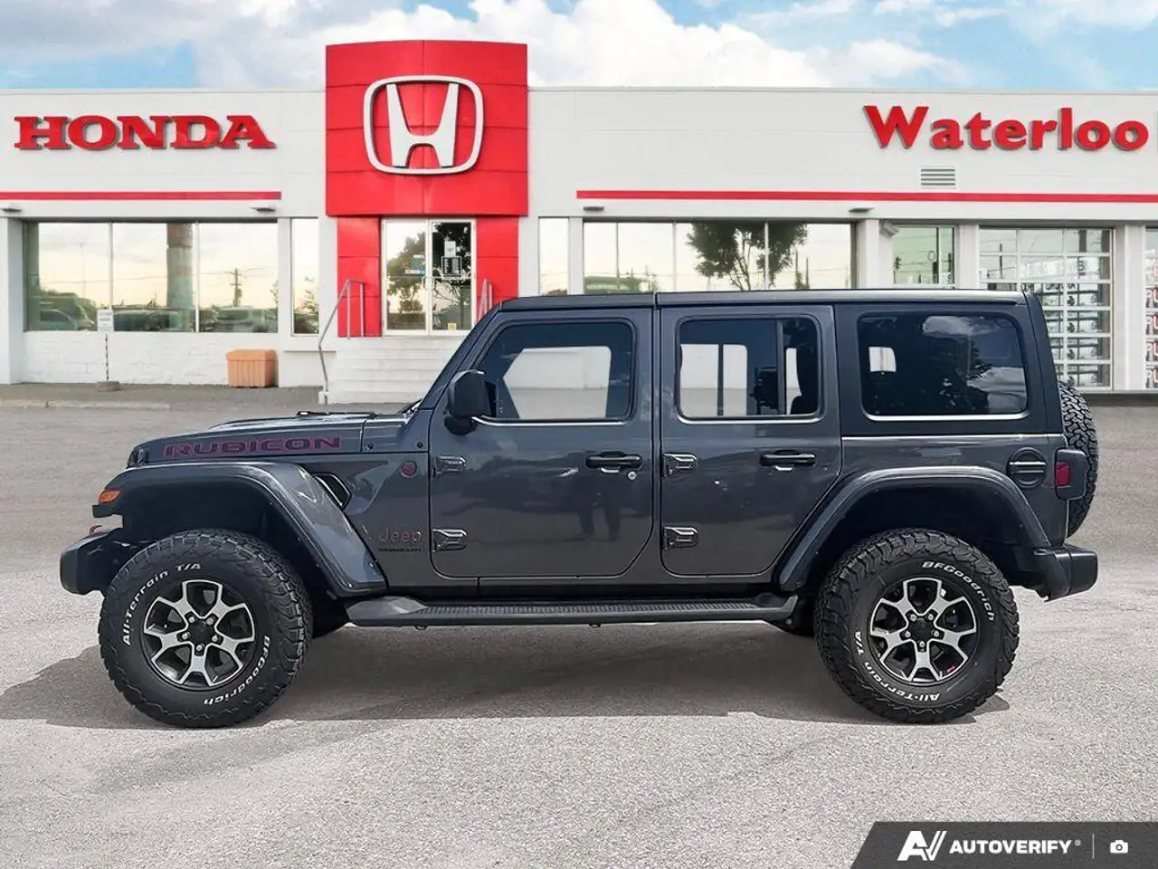 Jeep Wrangler photo Jeep Wrangler