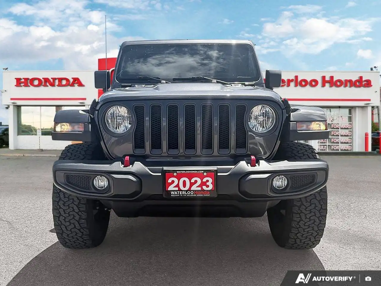 Jeep Wrangler photo Jeep Wrangler