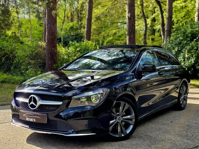 Mercedes-Benz CLA 180 AUTOMAAT - PANO - CAMERA