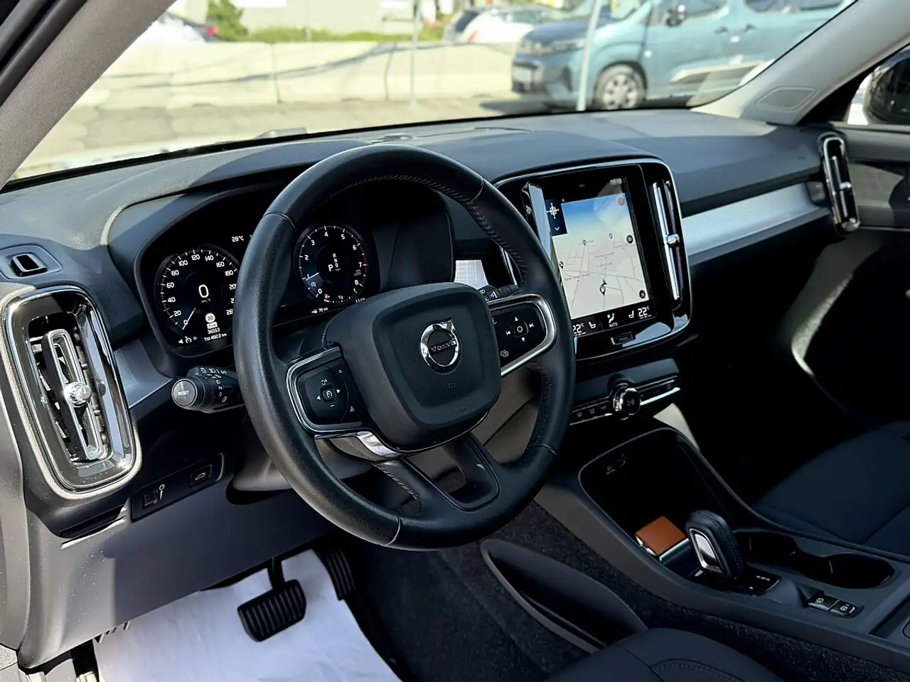 Volvo XC40 XC 40 T2 Momentum Pro LED PDC Kamera Sitz&Lenkr..., миниатюра 14