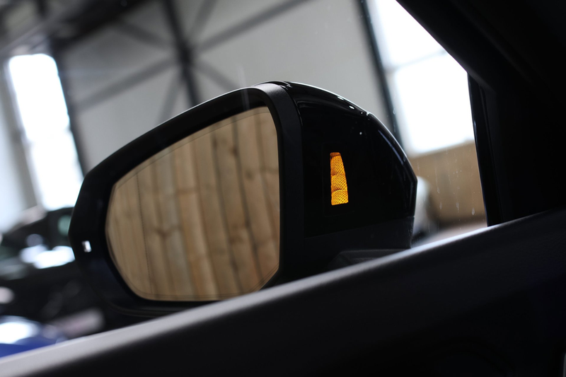 Audi RS Q3 RSQ3 Sportback TFSI *Keramisch*Pano*360 Camera*Son — photo 15