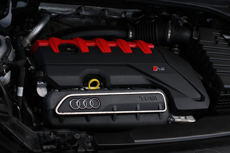 Audi RS Q3 RSQ3 Sportback TFSI *Keramisch*Pano*360 Camera*Son — photo 12