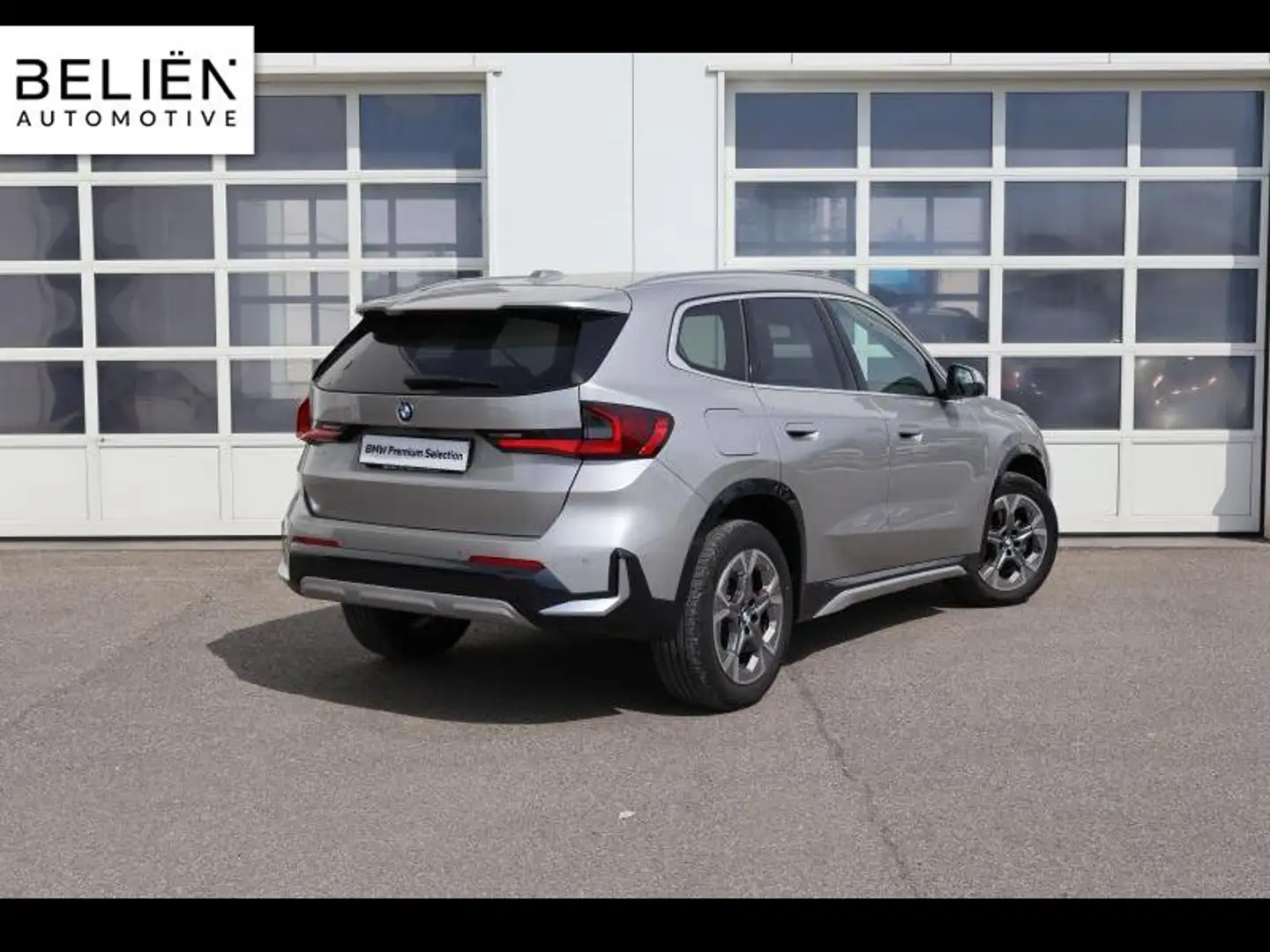 BMW X1 X1 18i Šedá - 2