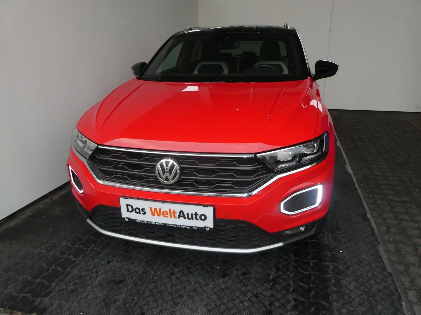 Volkswagen T-Roc Sport TDI SCR 4MOTION DSG Rot - 2