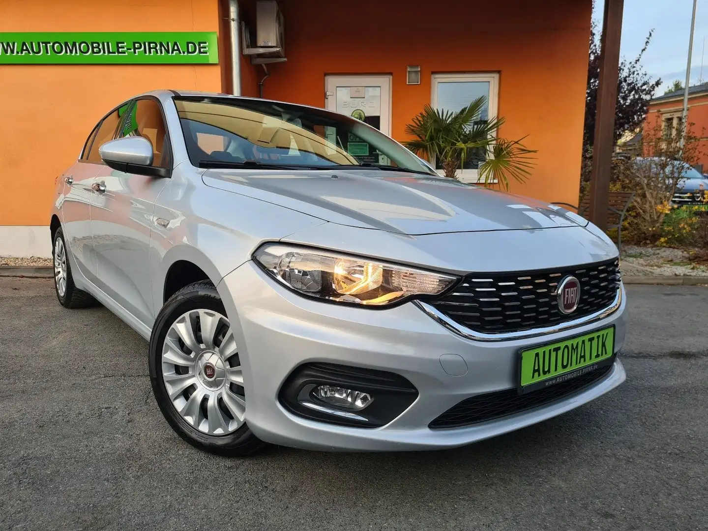 Fiat Tipo Easy 1.6 AUTOMATIK +NAVI/SHZ/PDC Argent - 1