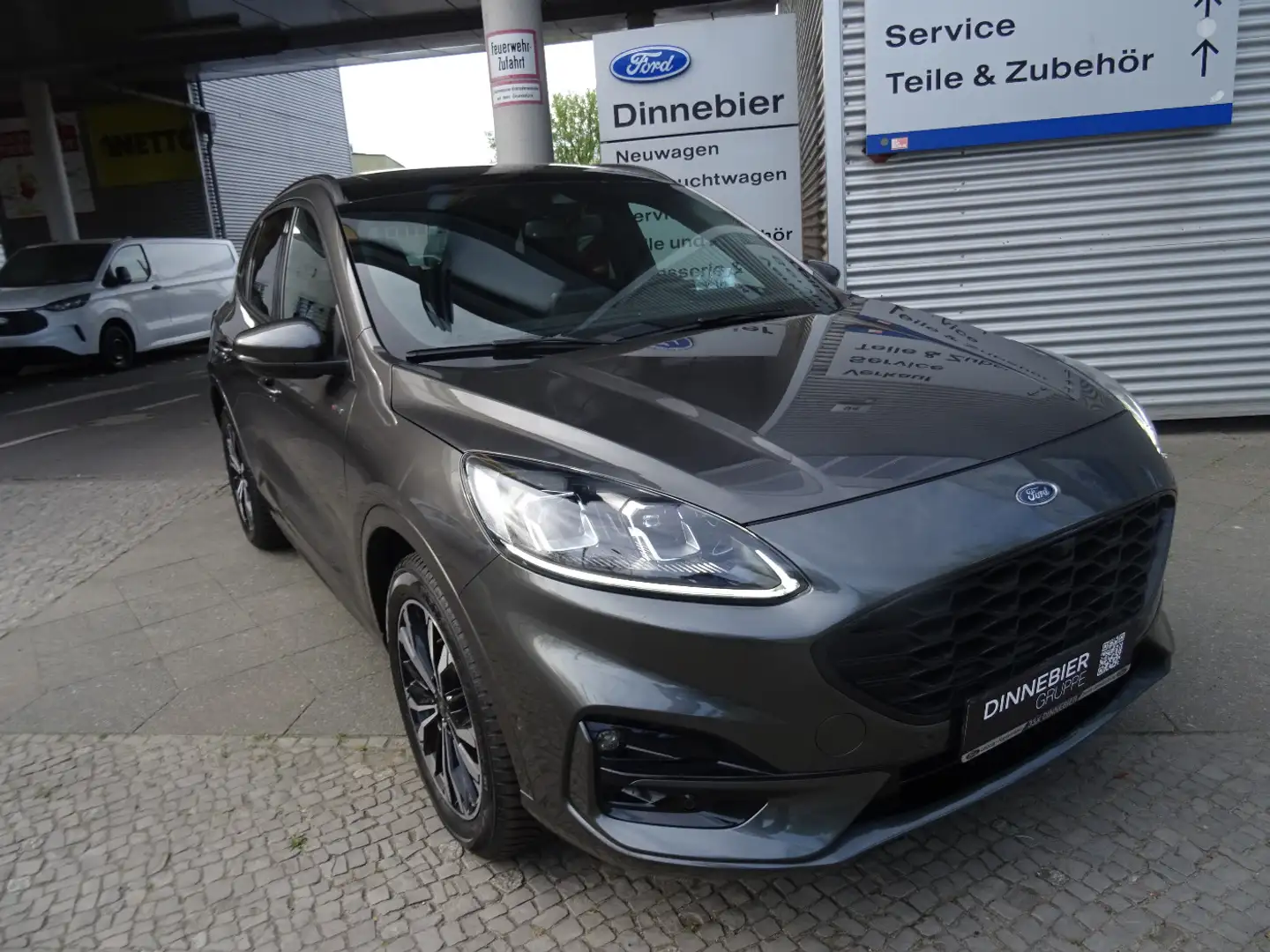 Ford Kuga ST-Line X LED+Glasdach+Kamera+Navi+SHZ Gris - 2