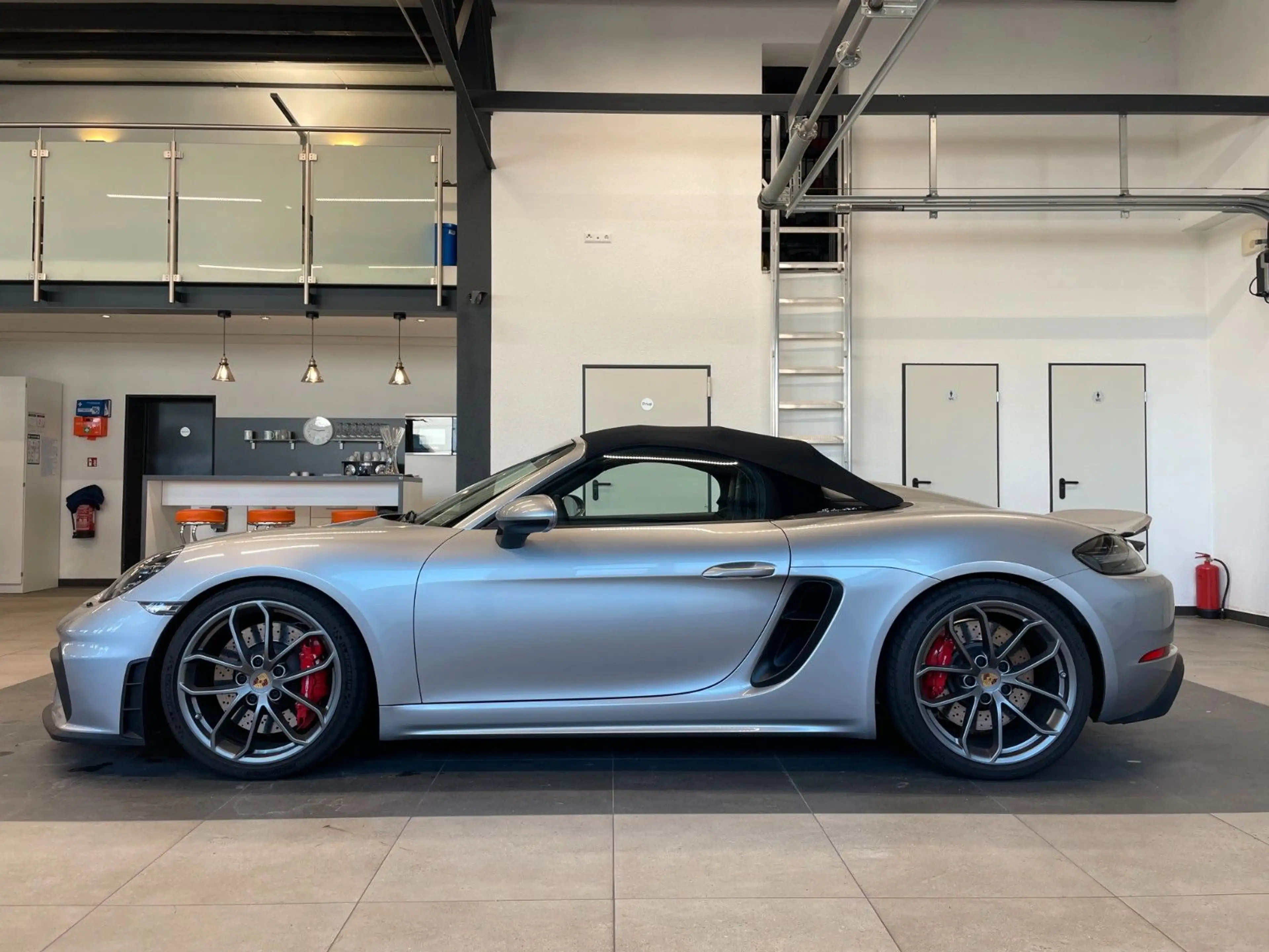 Porsche Boxster 718 4.0 Spyder*LED*Chrono*Approved — photo 2