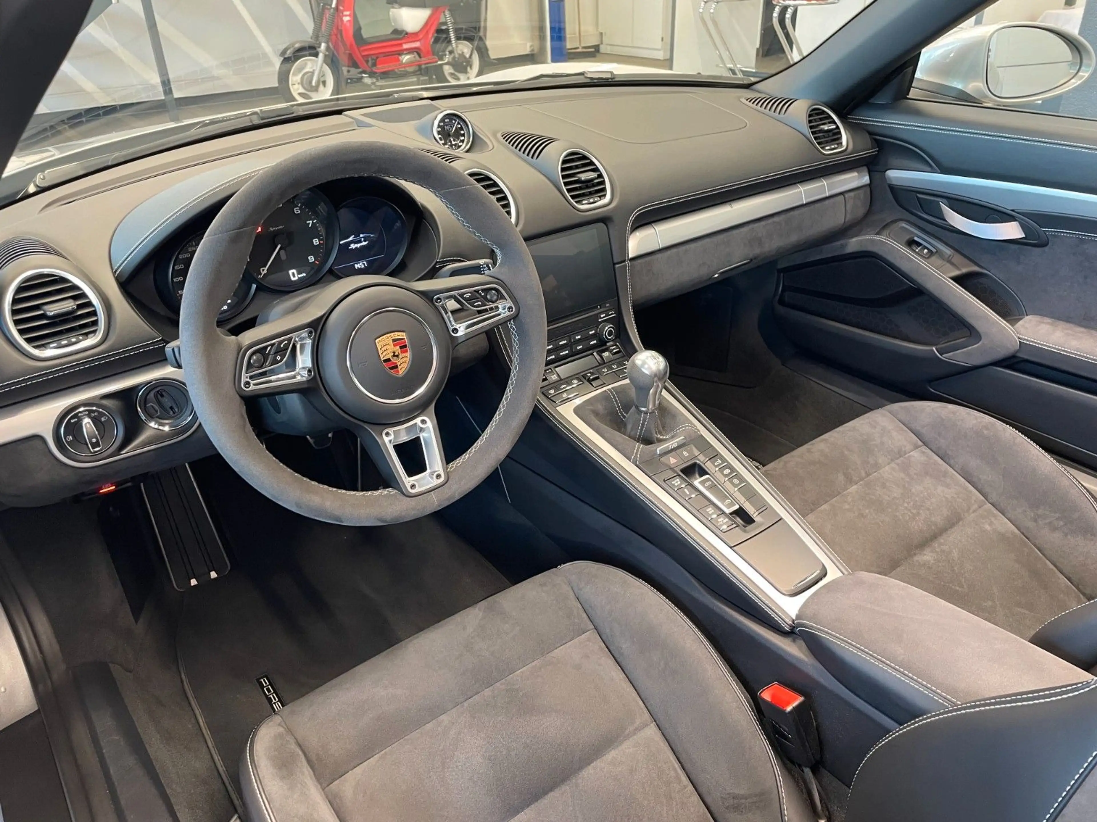 Porsche Boxster 718 4.0 Spyder*LED*Chrono*Approved — photo 10