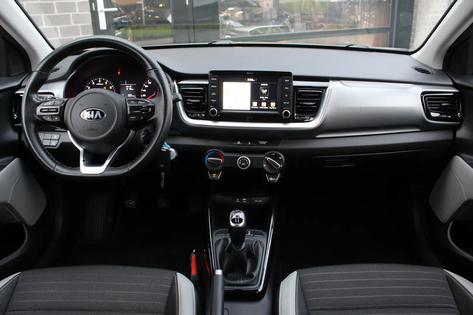 Kia Stonic 1.0 T-GDi Sports Edition / Carplay / Camera / N.A. Grün - 2