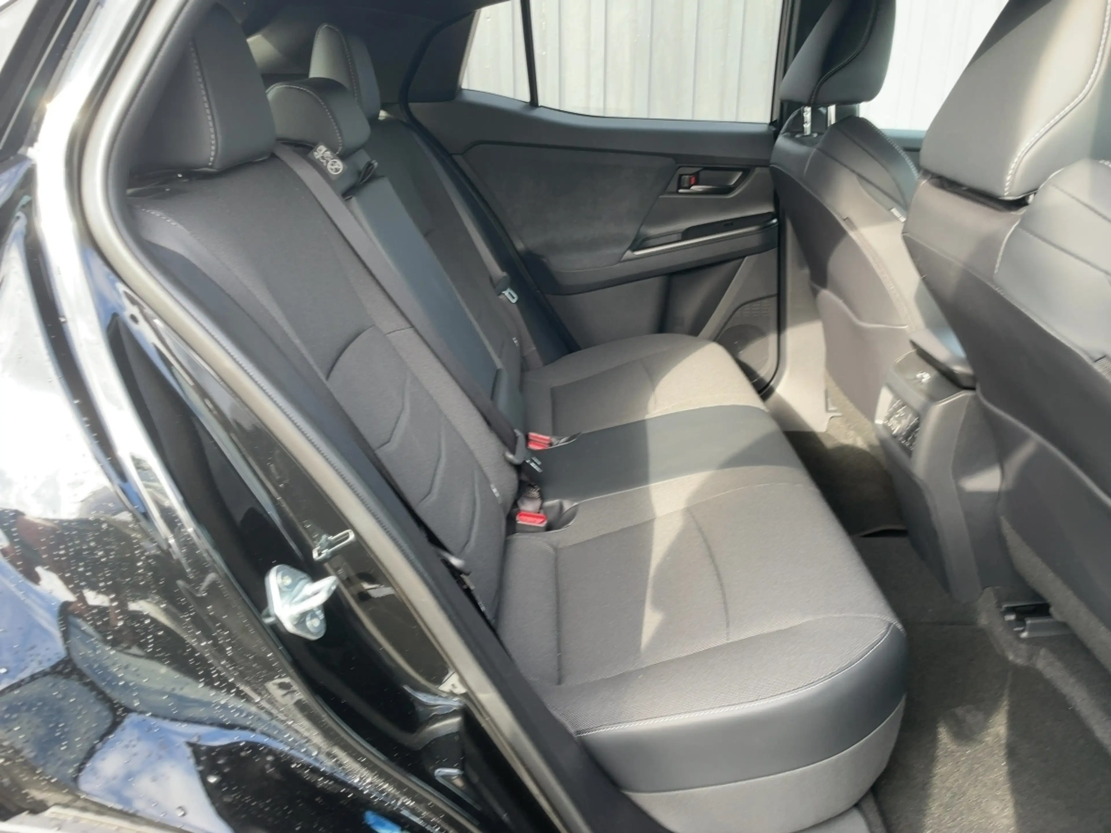 Toyota C-HR + 5-Türer Teamplayer +CARPLAY+WINTER-P.+ — photo 11