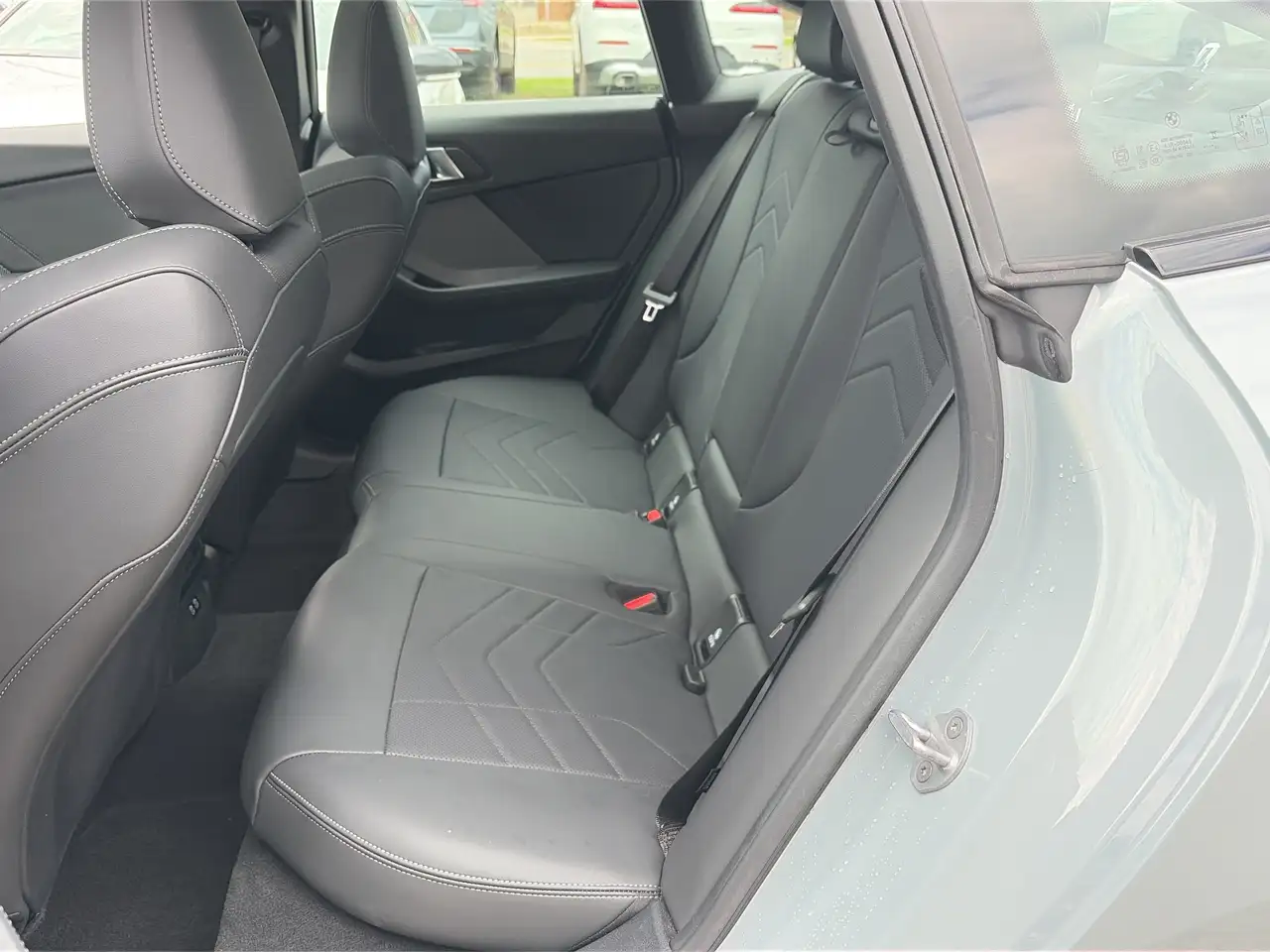 BMW 2 Series снимка BMW 2 Series