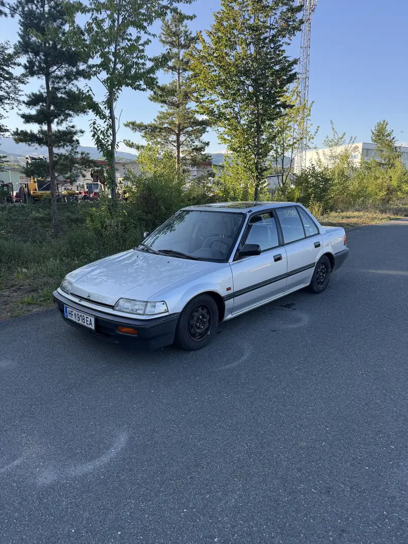 Honda Civic Honda Civic Limousine 90PS - 1
