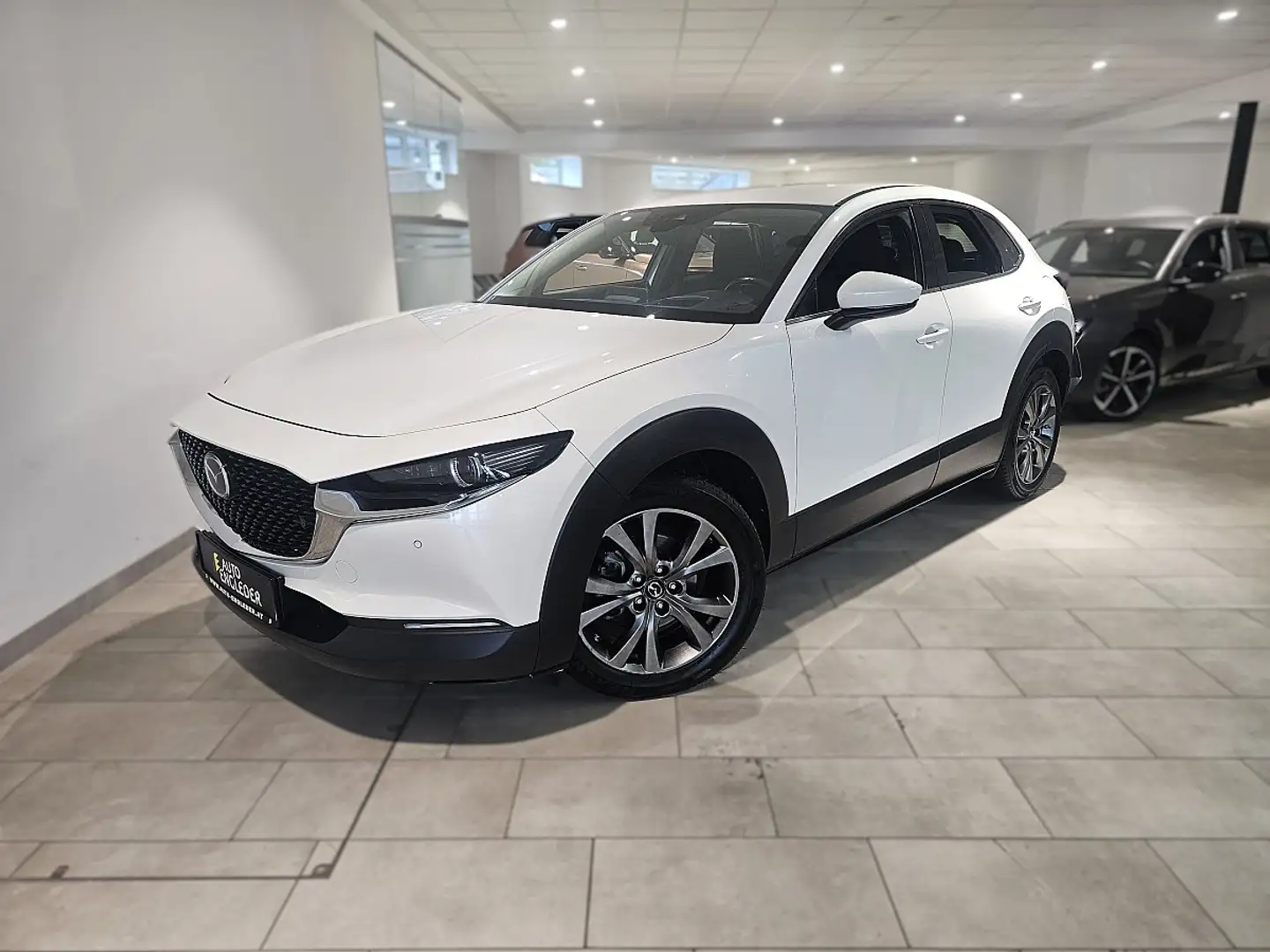 Mazda CX-30 X180 AWD GT+ Aut. Blanc - 2