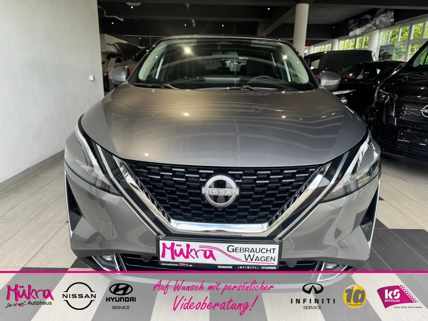 Nissan Qashqai Acenta 1.3 DIG-T MHEV 140PS MildHybrid 6-Gang Gris - 2