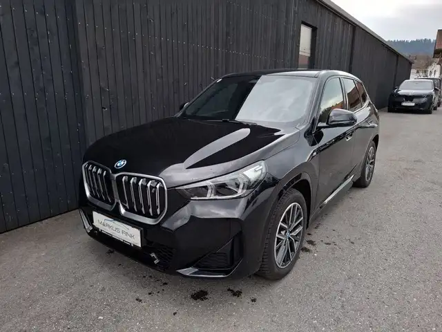 BMW iX1 xDrive30 U11 XE2