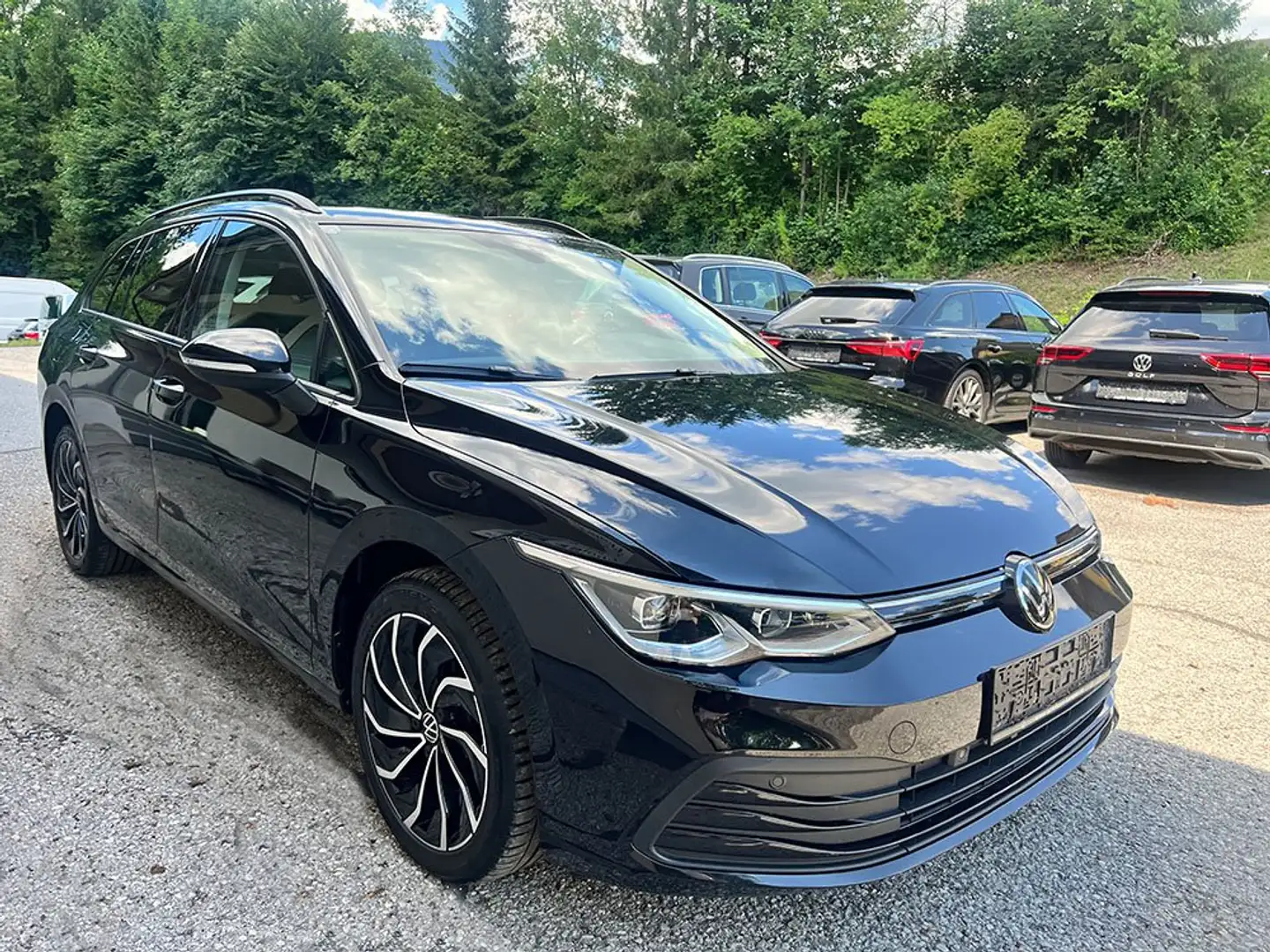 Volkswagen Golf Variant Life DSG Schwarz - 2