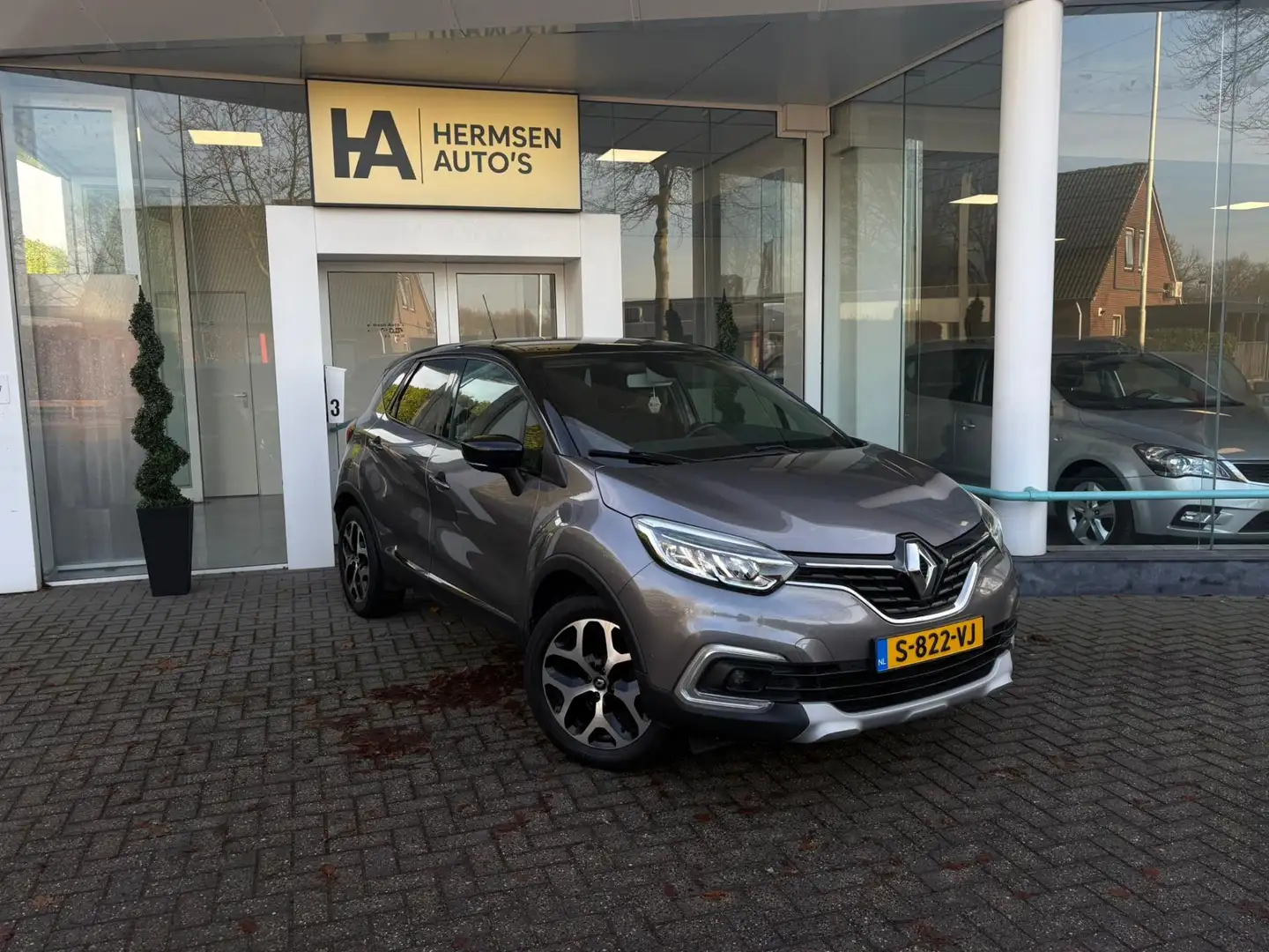 Renault Captur 0.9 TCe Intens |Navi|Cam|Cruise|KeyLess| Gris - 2