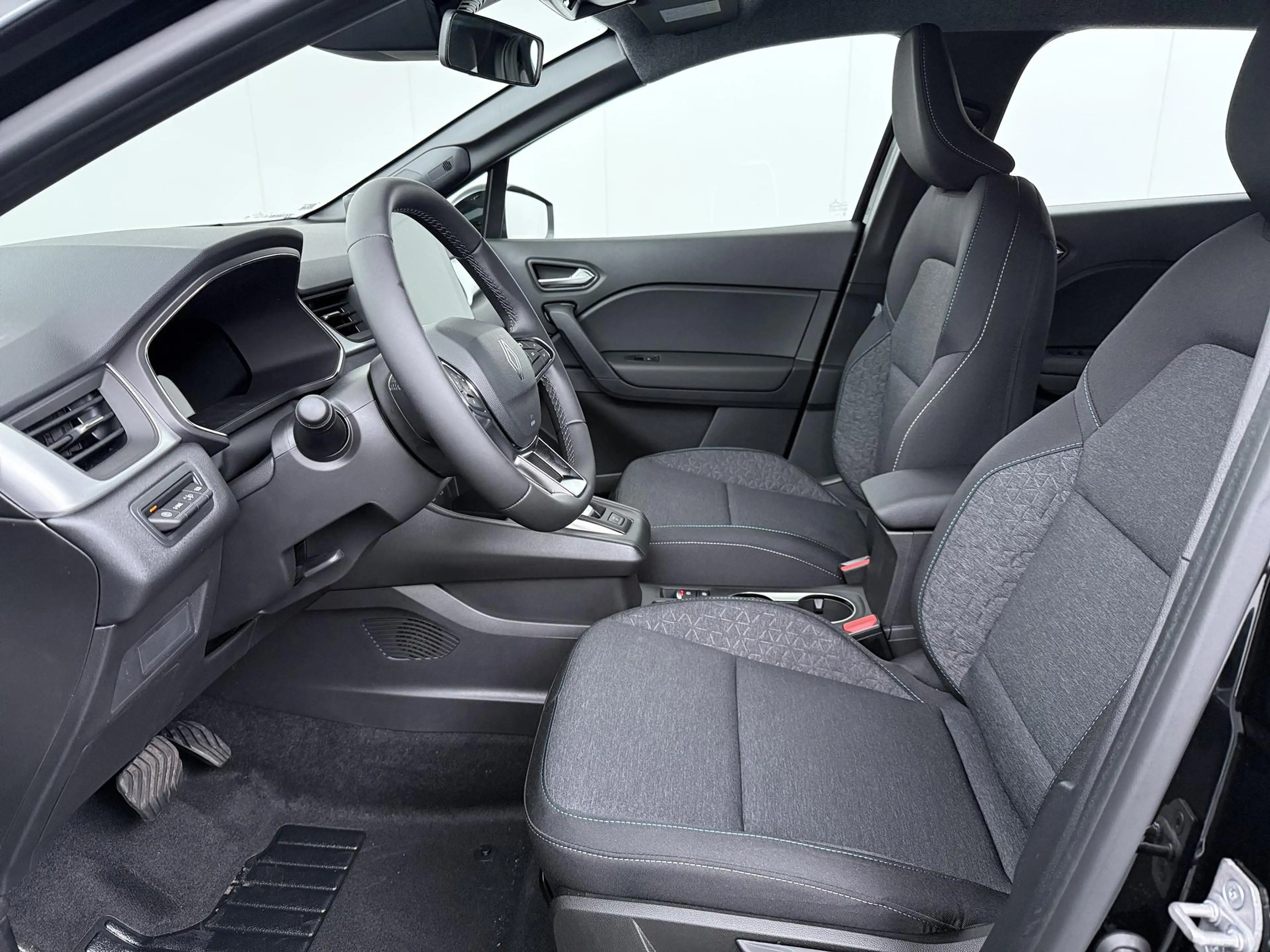 Renault Symbioz evolution full hybrid E-Tech 160 | pack navigation — photo 13