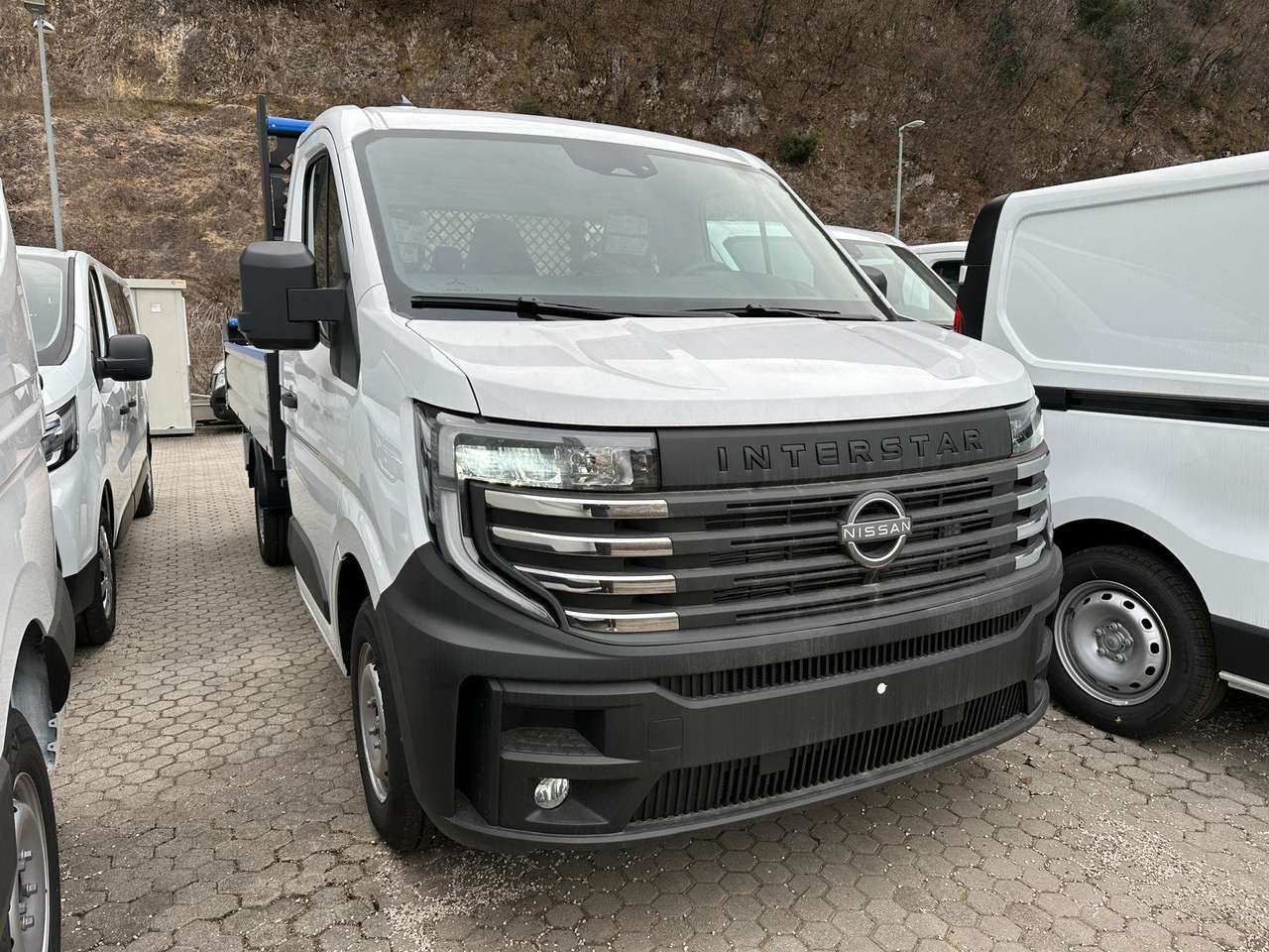 Nissan Interstar INT CC H1L2P2 35Q 150CVEVIE MTTAS - 00