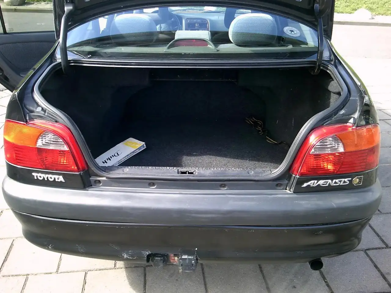 Toyota AVENSIS; 2.0 SEDAN AUTOMAAT, foto 10