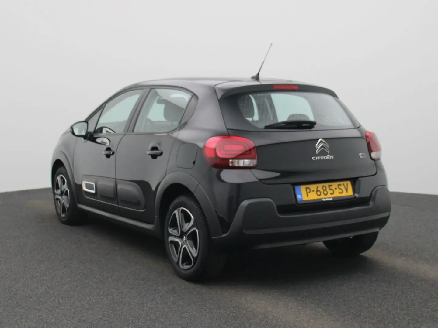 Citroen C3 1.2 PureTech Feel | Climate control | Apple Carpla Negro - 2