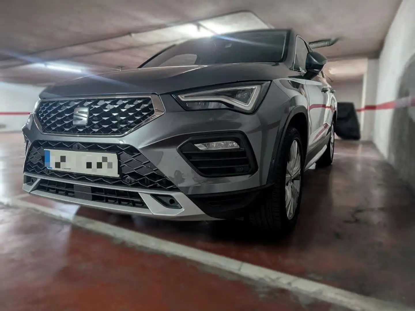 SEAT Ateca 1.5 EcoTSI S&S X-Perience XM DSG Gris - 1
