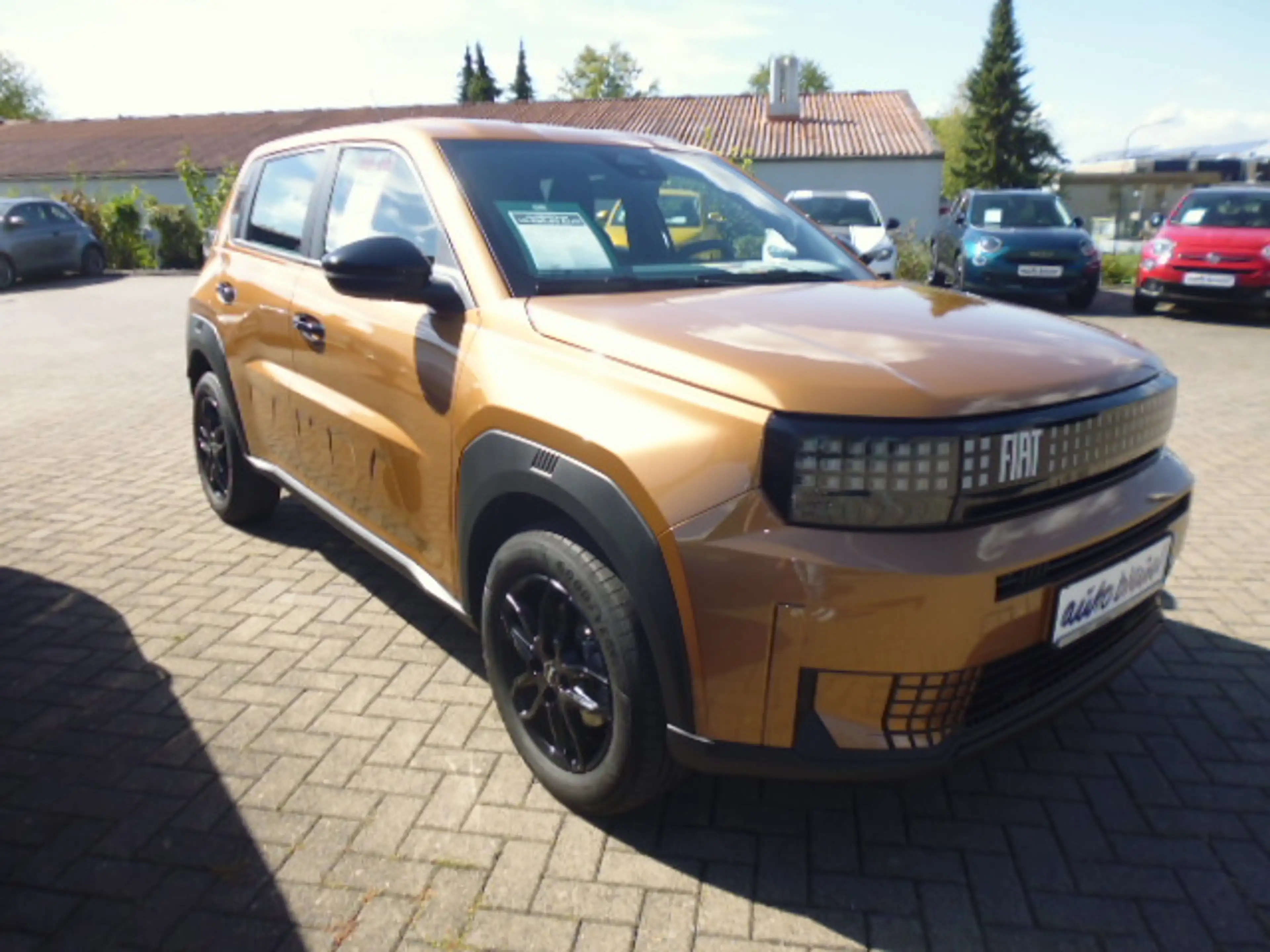 Fiat Grande Panda 1.2 Hybrid 74 kW100PS Icon Alufelgen 16" — photo 4