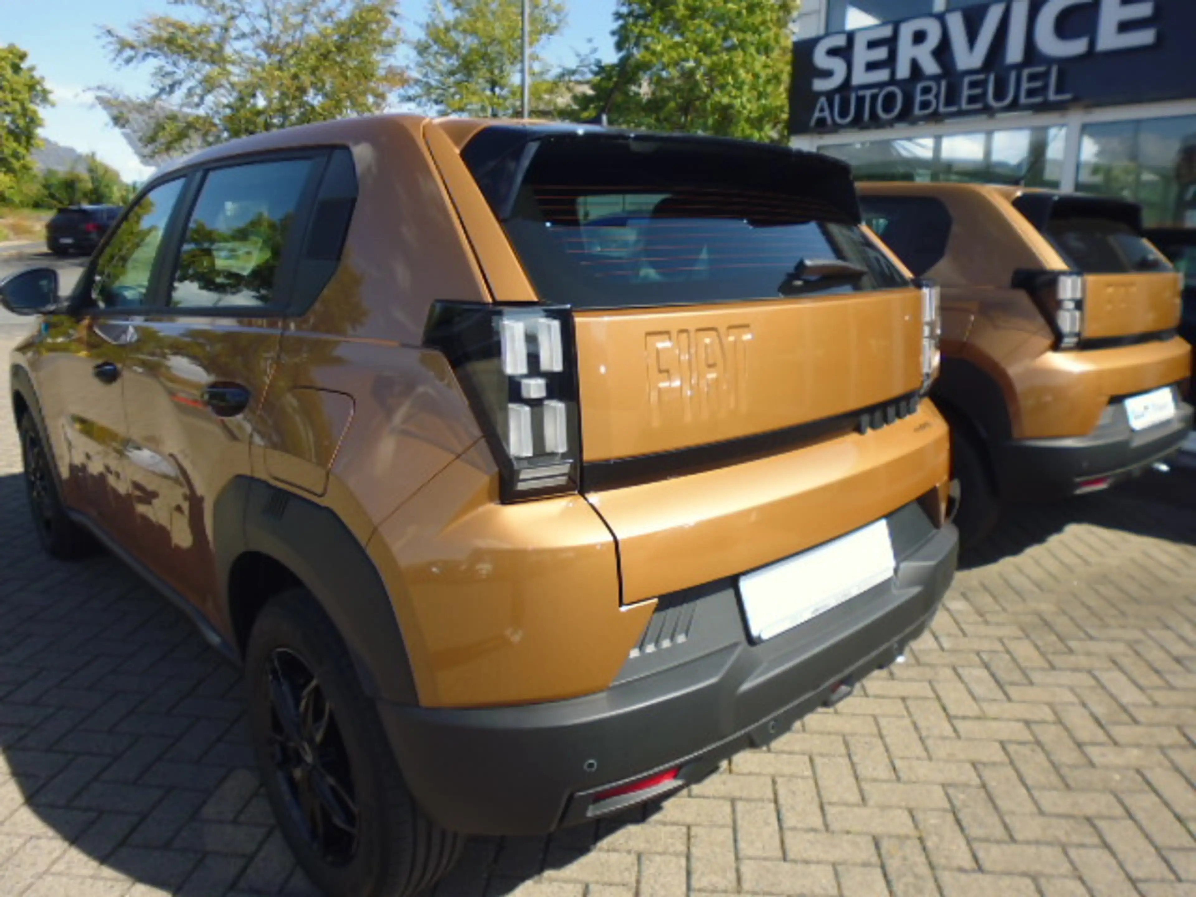 Fiat Grande Panda 1.2 Hybrid 74 kW100PS Icon Alufelgen 16" — photo 8