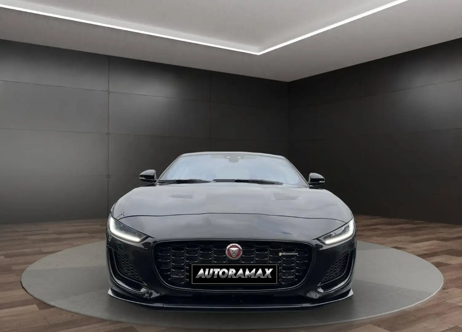 Jaguar F-Type 2.0 RWD R-Dynamic Nero - 2