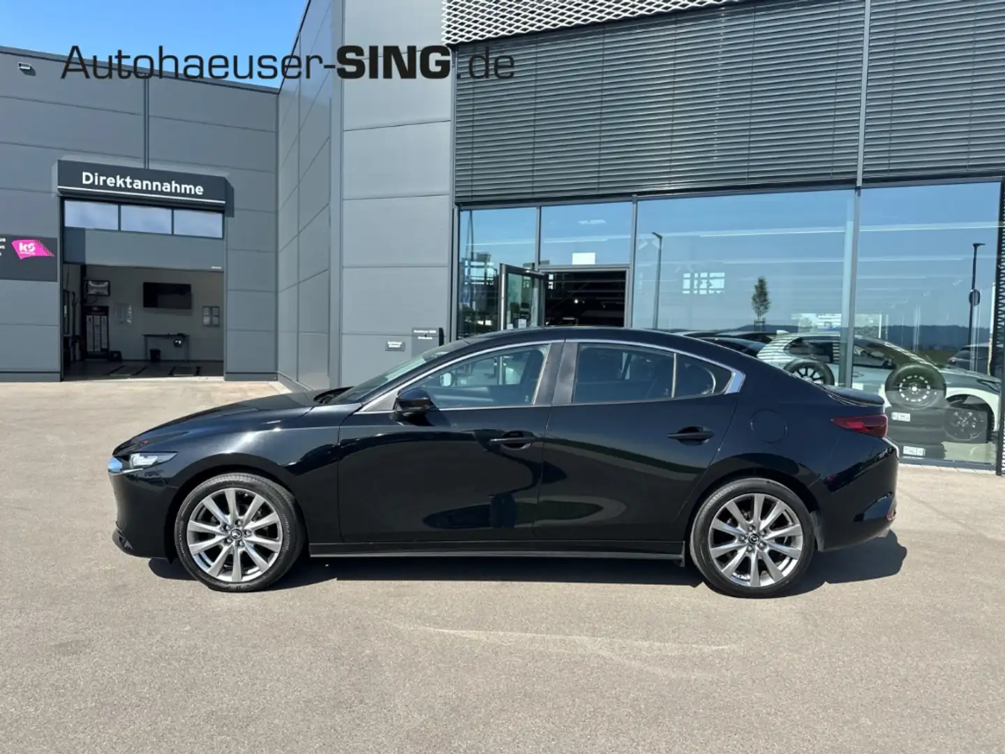 Mazda 3 Exclusive-Line HeadUP LED Keyless NAV AC/AA Schwarz - 2