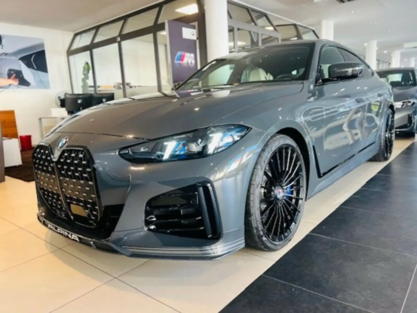 Alpina D4 S Gran Coupe !! HERBSTKNALLER !! Šedá - 1