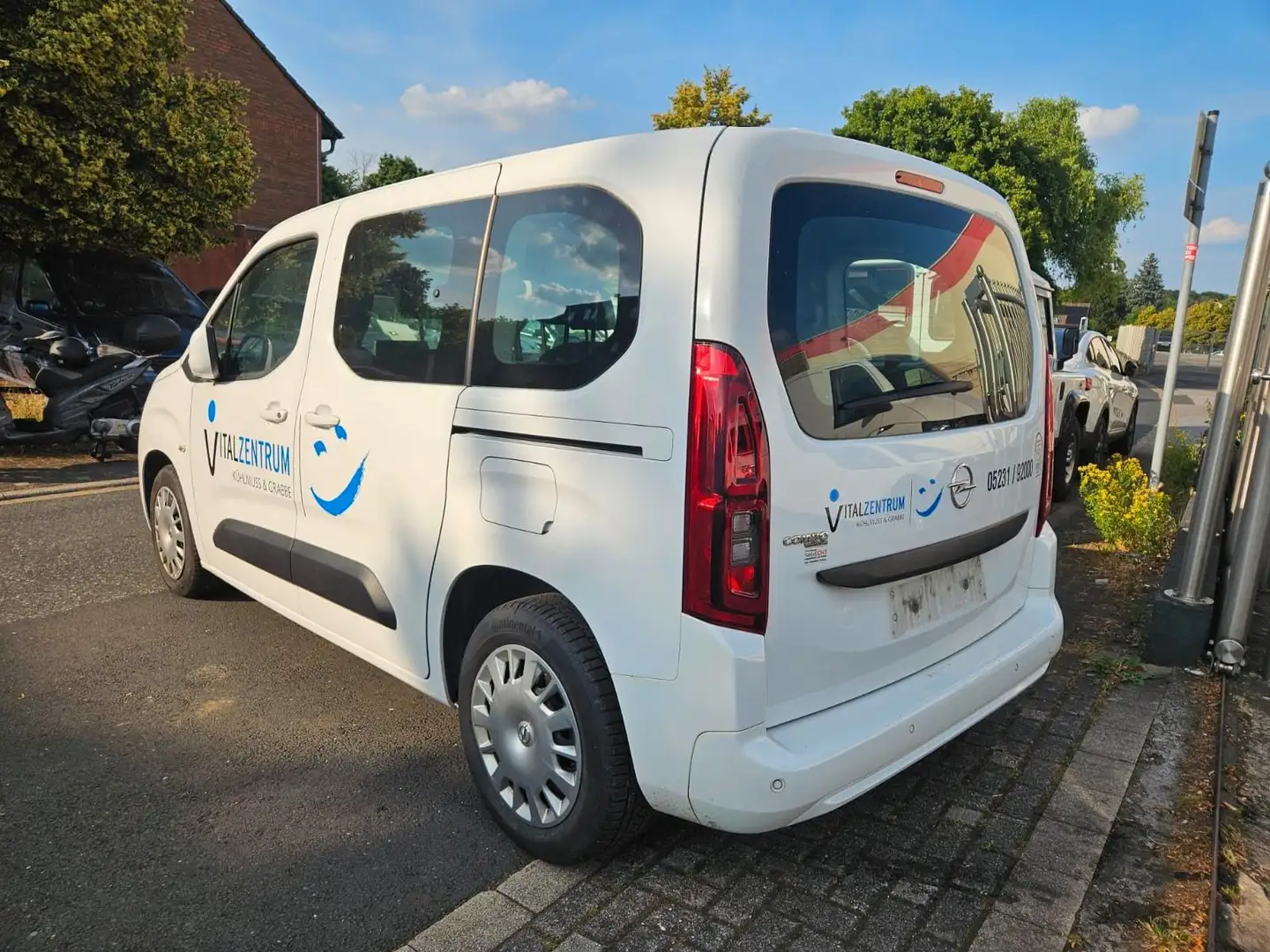 Opel Combo Life 1.5D Ultimate Navi Cam Motor Defeckt Blanc - 2