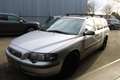 Volvo V70 2.3 T-5 Comfort Line Gris - thumbnail 3