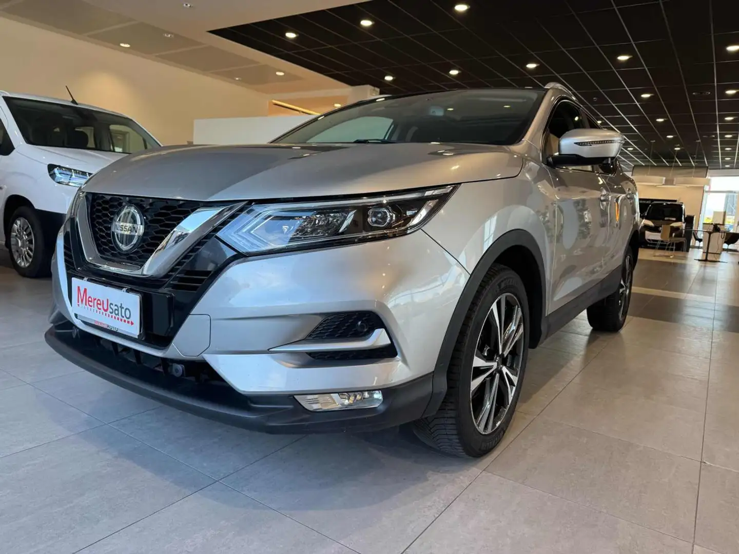 Nissan Qashqai 1.5 dCi 115 CV DCT N-Connecta Argento - 1