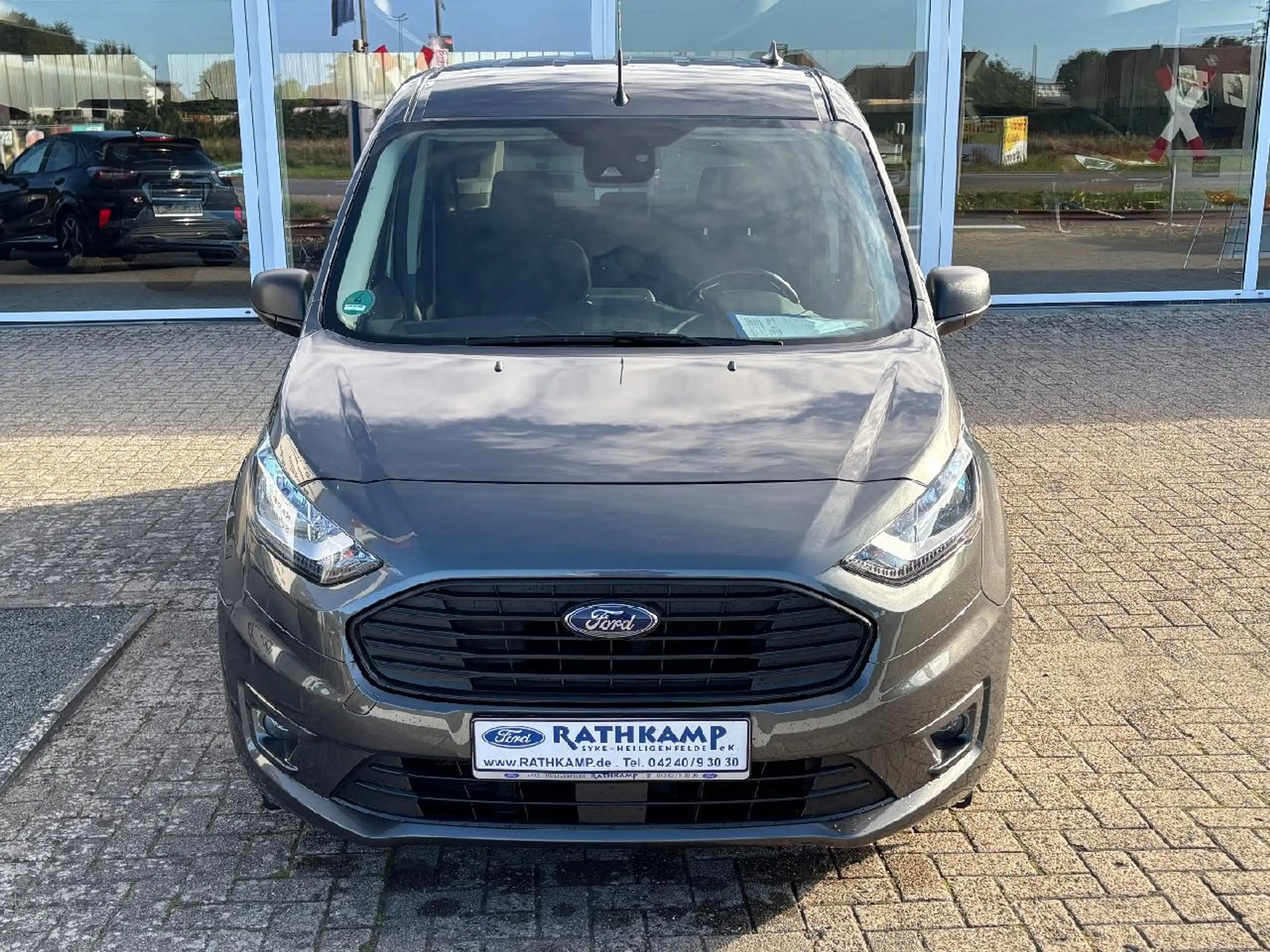 Ford Tourneo Connect Trend — photo 2