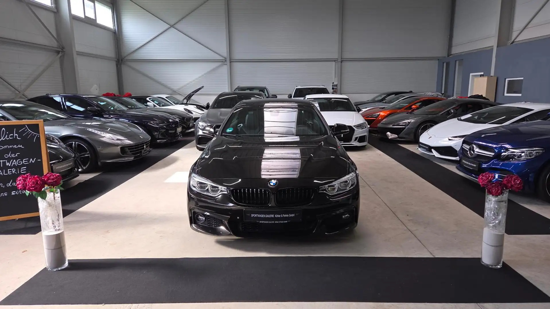 BMW 440 i Cabrio M-Sport/M-Performance-Abgas/1.Hd Schwarz - 1