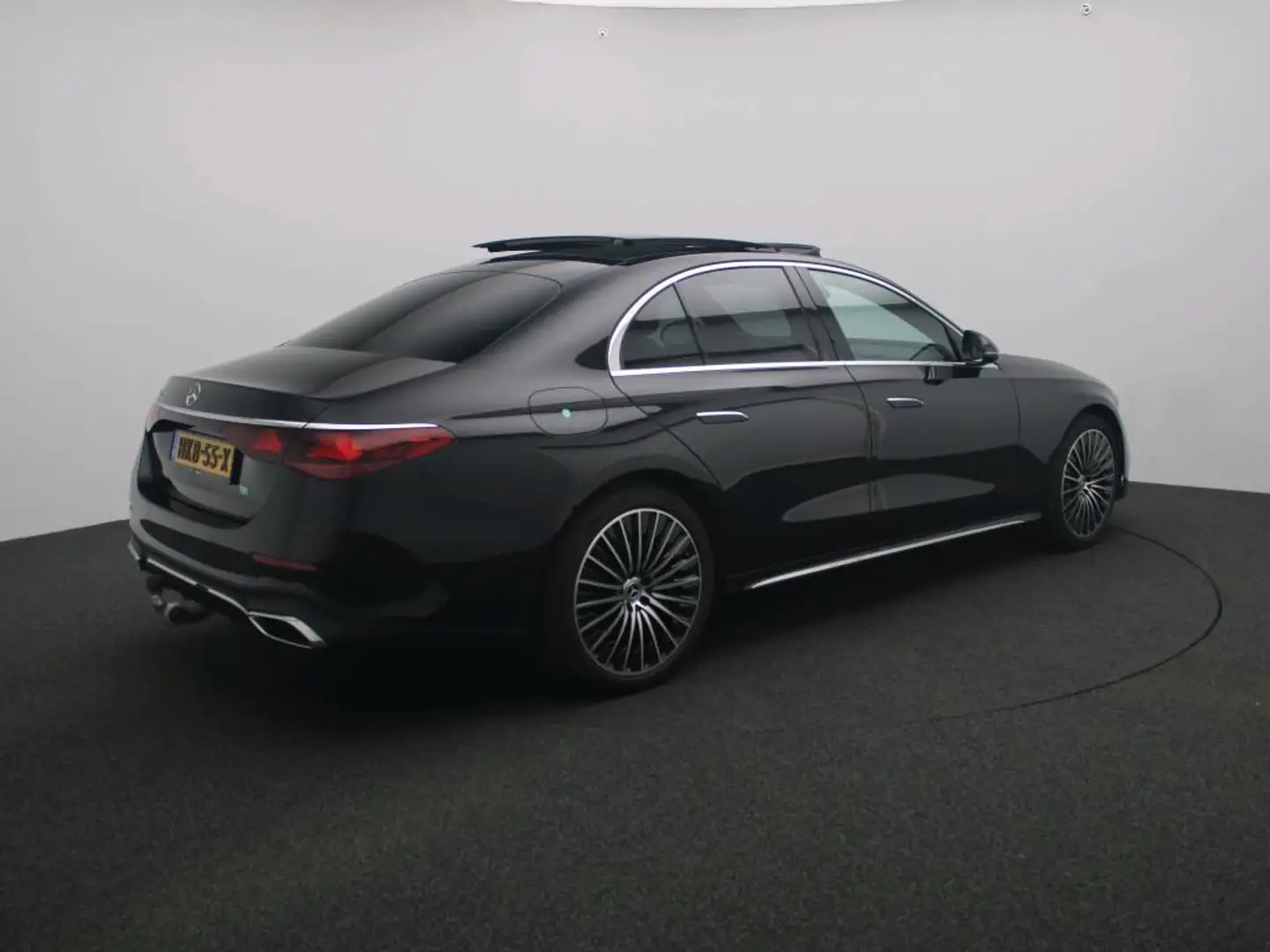 Mercedes-Benz E 300 e Sport Edition Zwart - 2