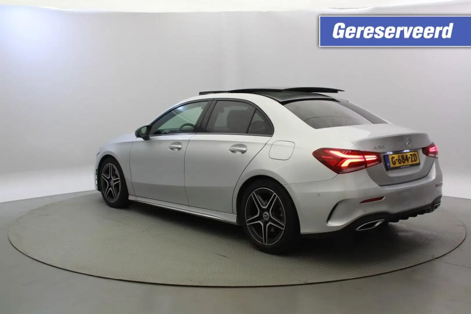 Mercedes-Benz 200 Premium plus Automaat - half leer, Navi Gerese Сірий - 2