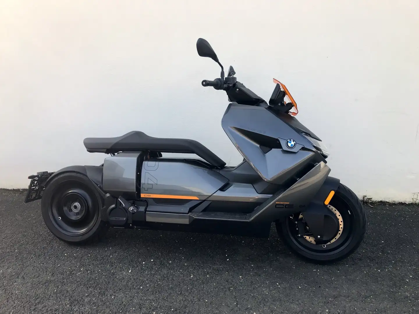 BMW CE 04 CE04 Grau - 1