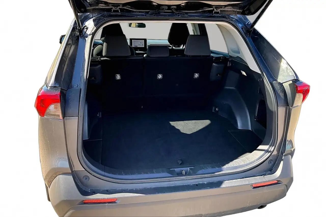 Toyota RAV 4 снимка Toyota RAV 4