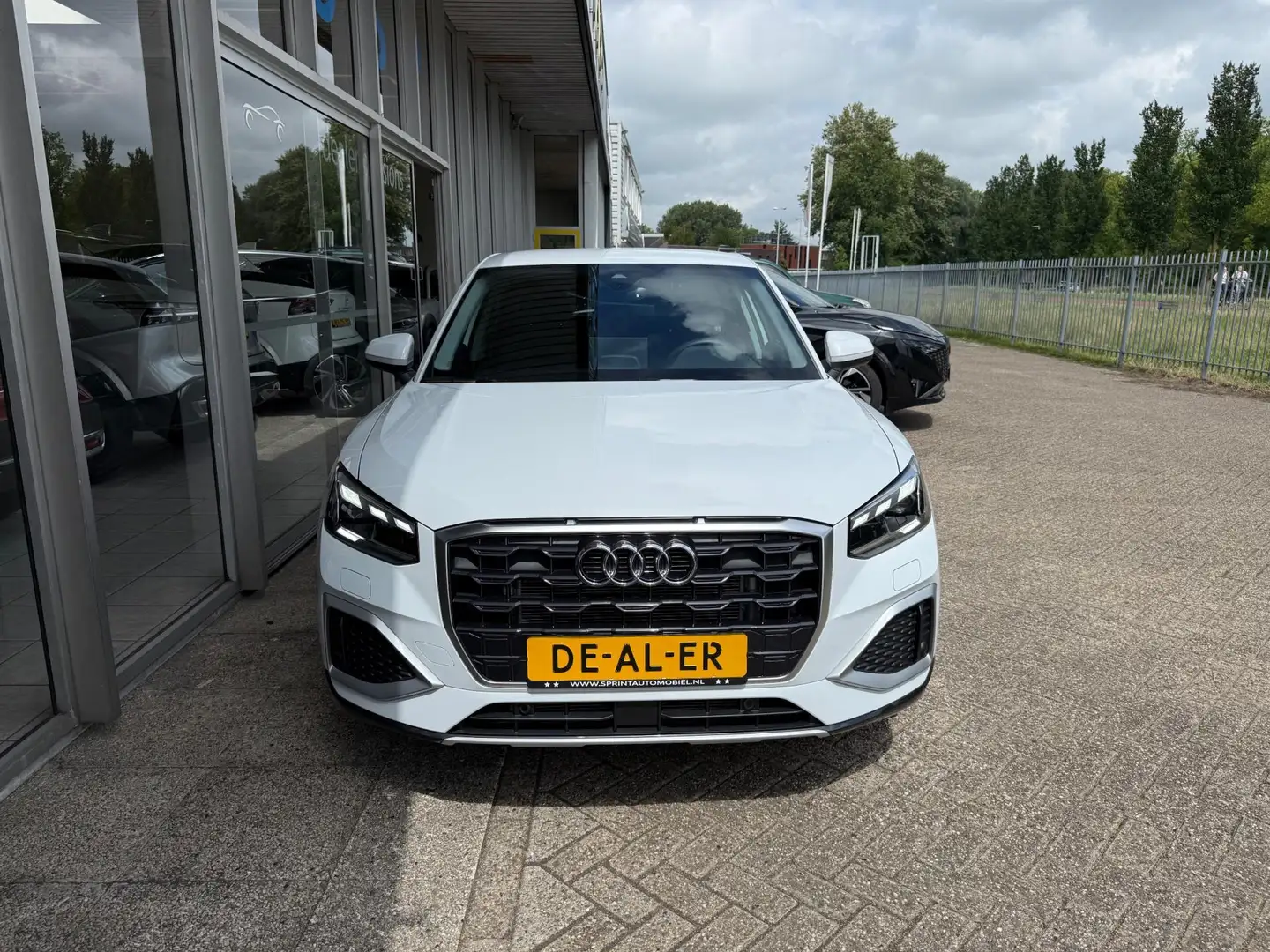 Audi Q2 35 TFSI Edition 150 PK / CARPLAY / ACHTERUITRIJCAM Weiß - 2