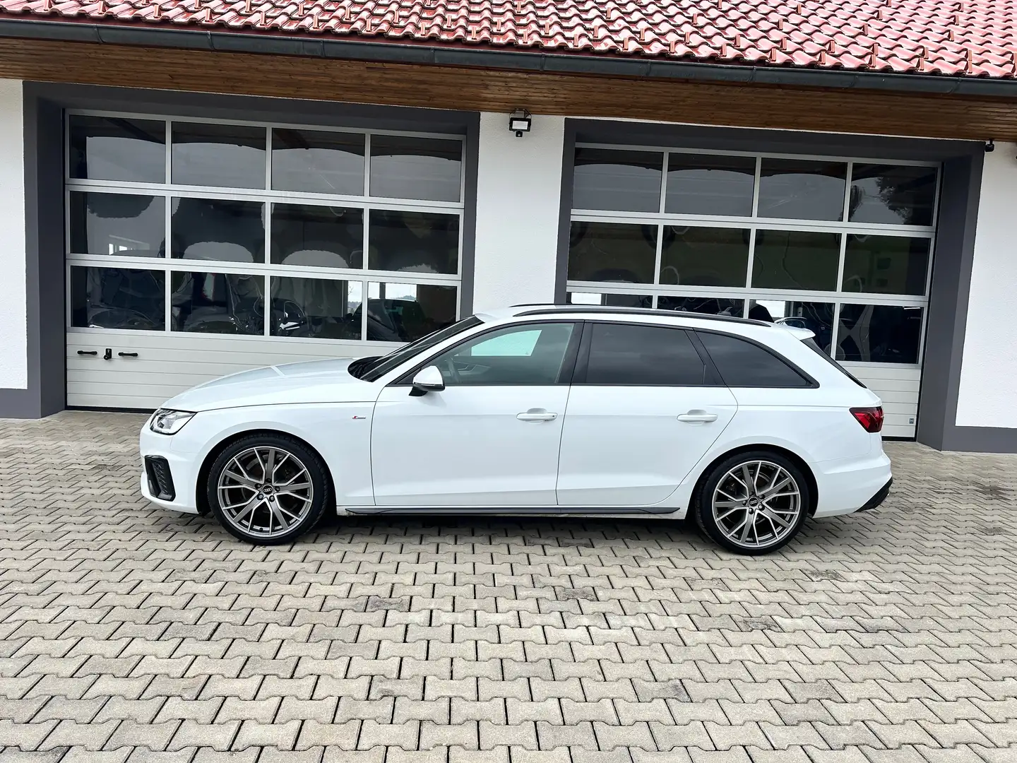 Audi A4 Avant 35 TDI S-tronic S-line *LED*AHV*PDC*NAVI* Weiß - 2