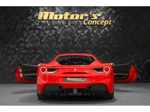Ferrari 488 GTB view 5