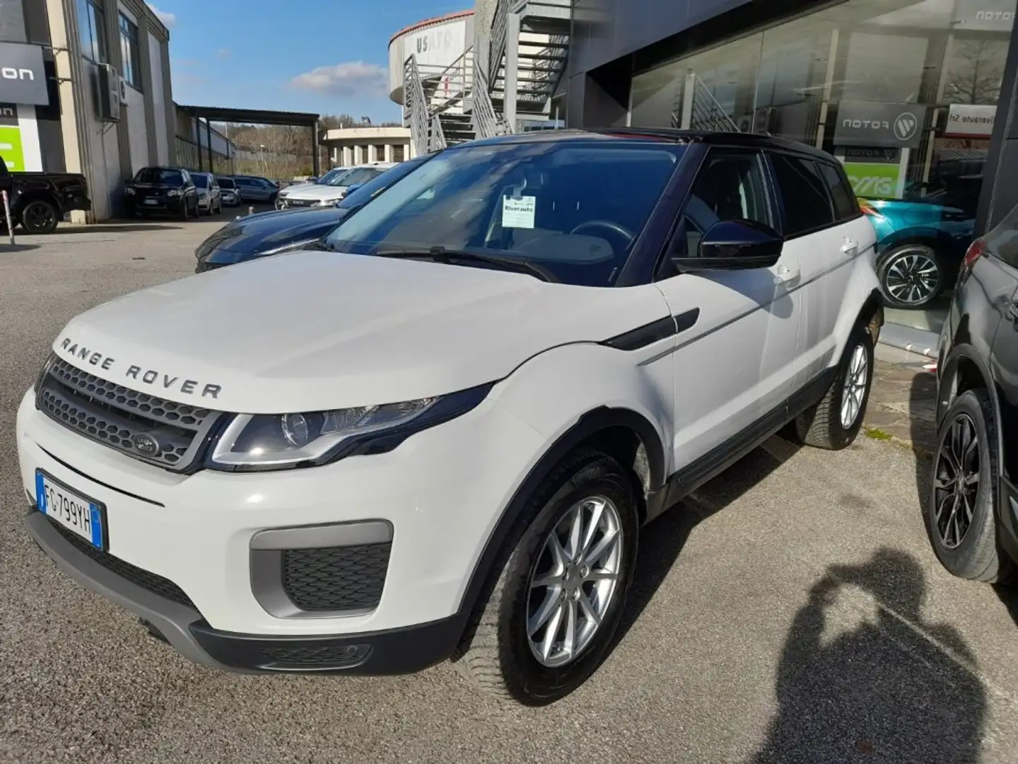 Land Rover Range Rover Evoque Range Rover Evoque 2.0 TD4 150 CV 5p. Business Edition Pure Weiß - 1