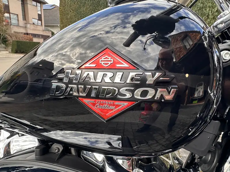 Harley-Davidson Breakout - foto 3