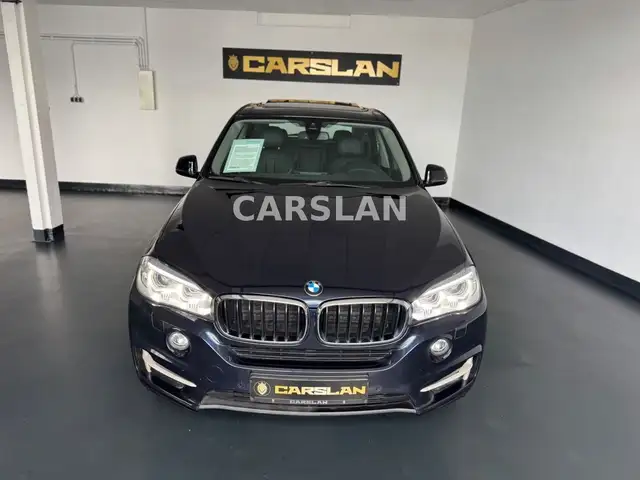 BMW X5 view 6