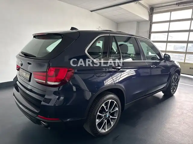 BMW X5 view 12